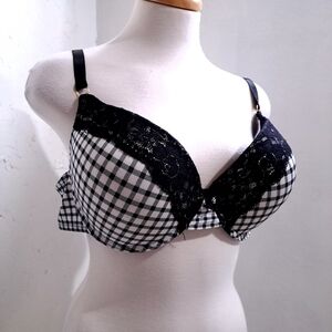 Carisma |Black and White Checkered Lace Bra 42C